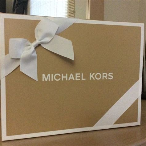 michael kors wrapping paper.